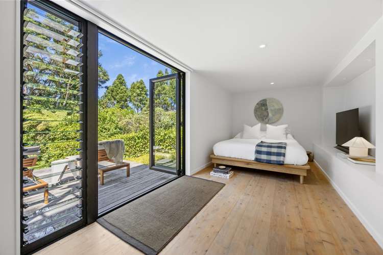 73 Takahe Road Titirangi_13