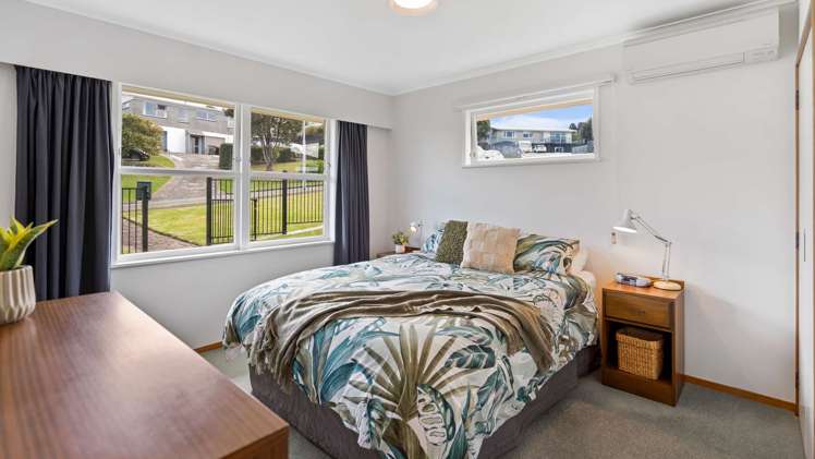 11 Highfield Crescent Brookfield_8