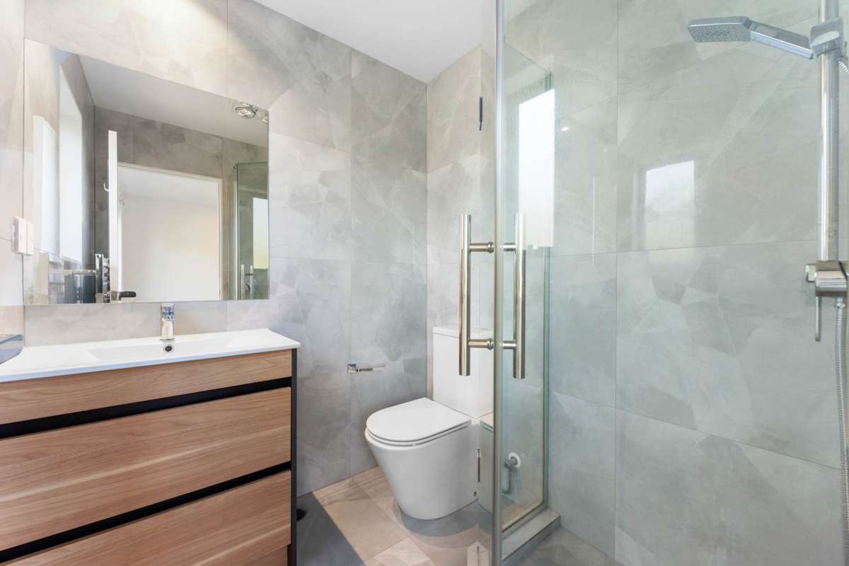 4/4 McQuoid Place_3
