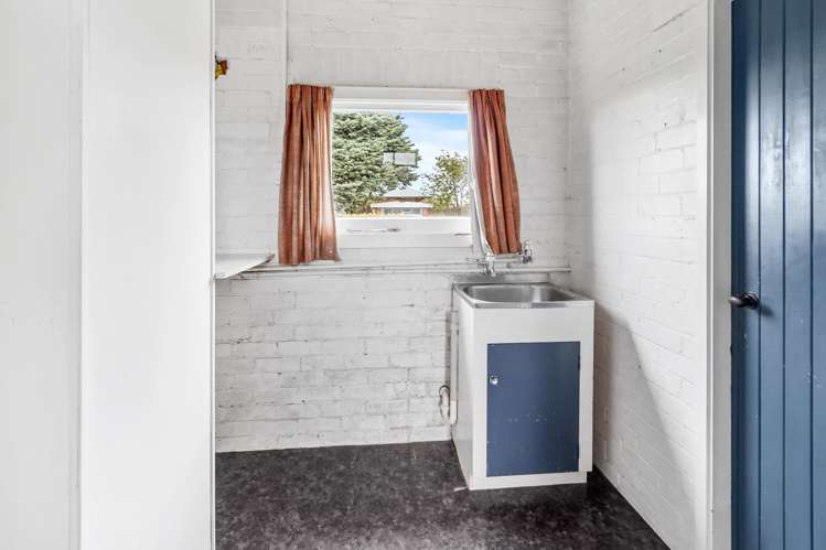 66 Otipua Road Kensington_11