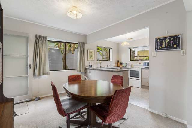 2/2a Takapu Street Henderson_4