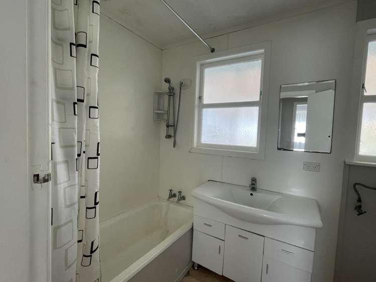 6 Mahoe Crescent 11464_7