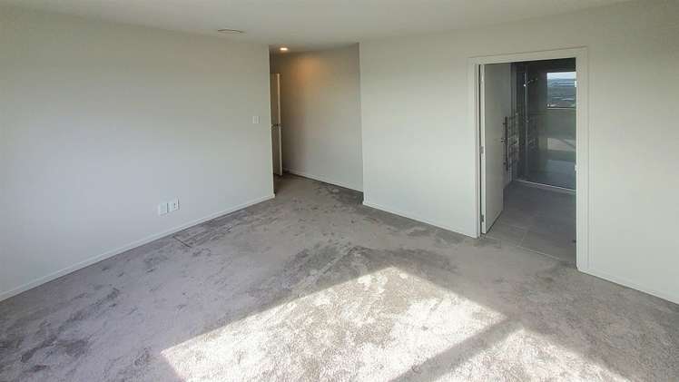 17 Timo Way Flat Bush_13