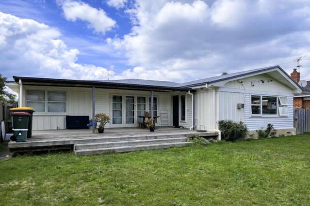 6 Laurie Avenue Papakura_1