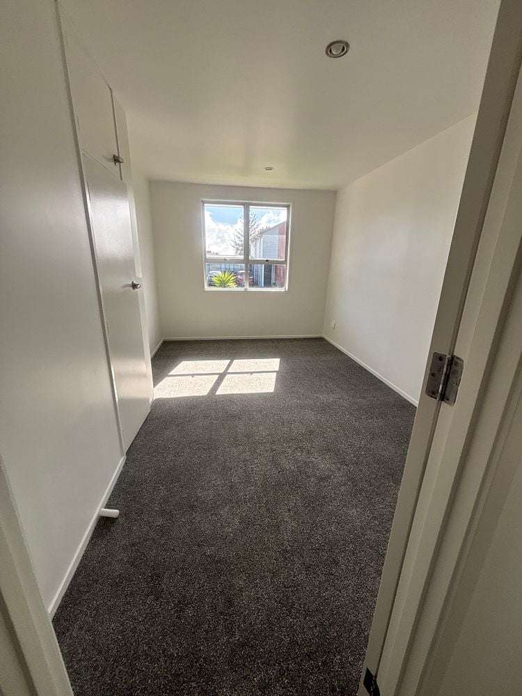 2 Arnhem Place Pukekohe_16
