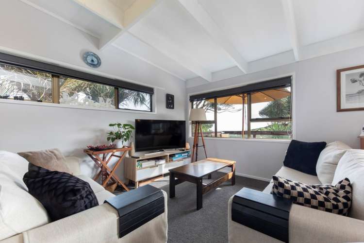 125 Seaview Road Piha_6