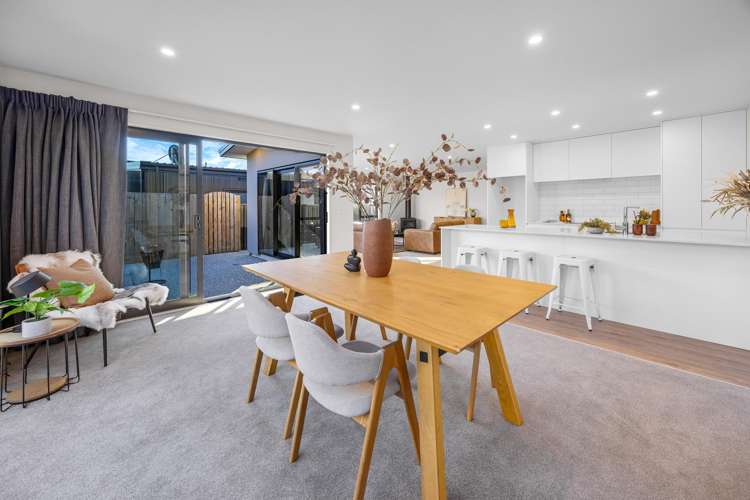 207 Aubrey Road Wanaka_9