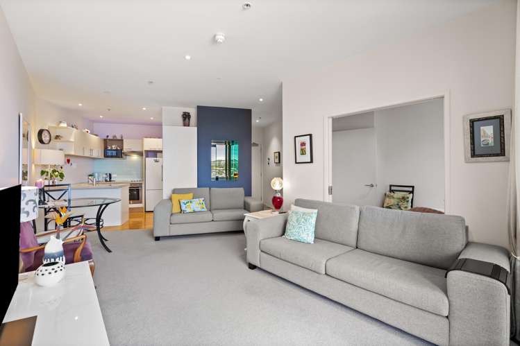 915/11 Tamariki Avenue Orewa_8