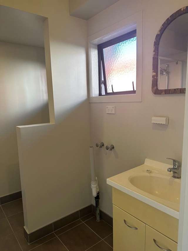 5/2 Hammond Street Hamilton Central_4