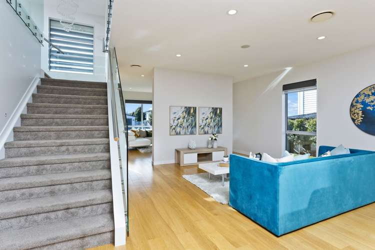 4 Greenlink Rise Long Bay_5