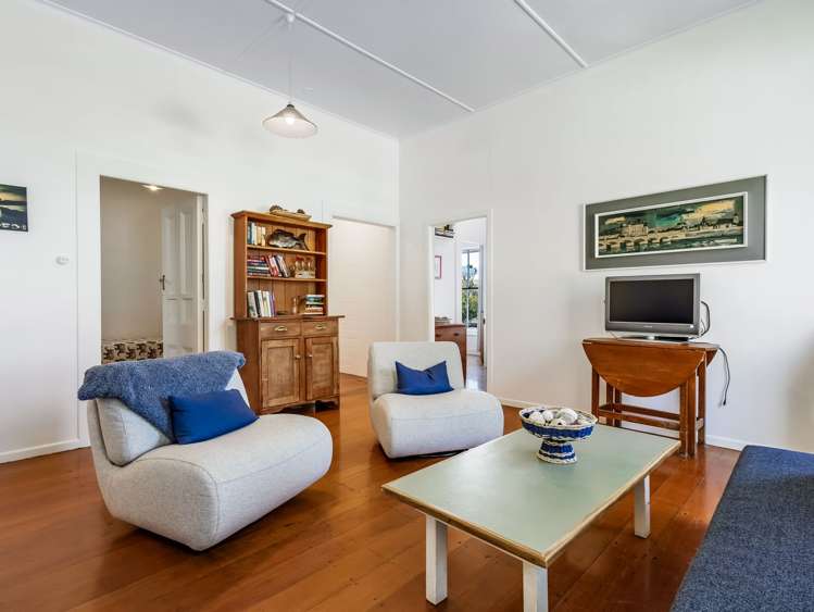 4C Shoal Beach Road Aramoana_23