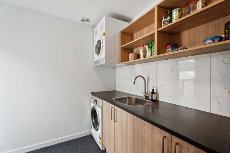 8 Pounamu Avenue Albert Town_16