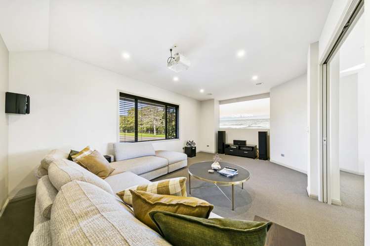 195 Batty Road Kingseat_18