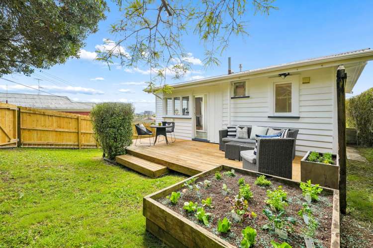 116 Paihia Street One Tree Hill_20