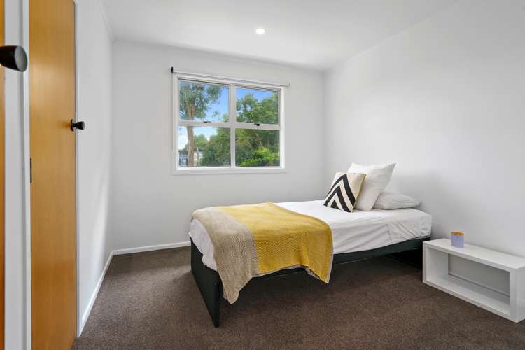 76 Campbell Street Leamington_11