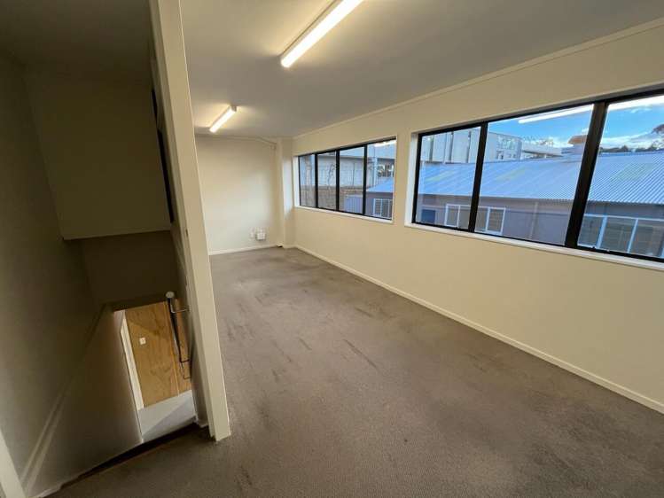 4 and 5/24 Hillside Road Wairau Valley_6