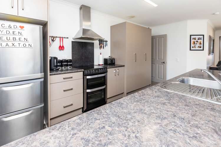 86 Hoffman Street Hokitika_5