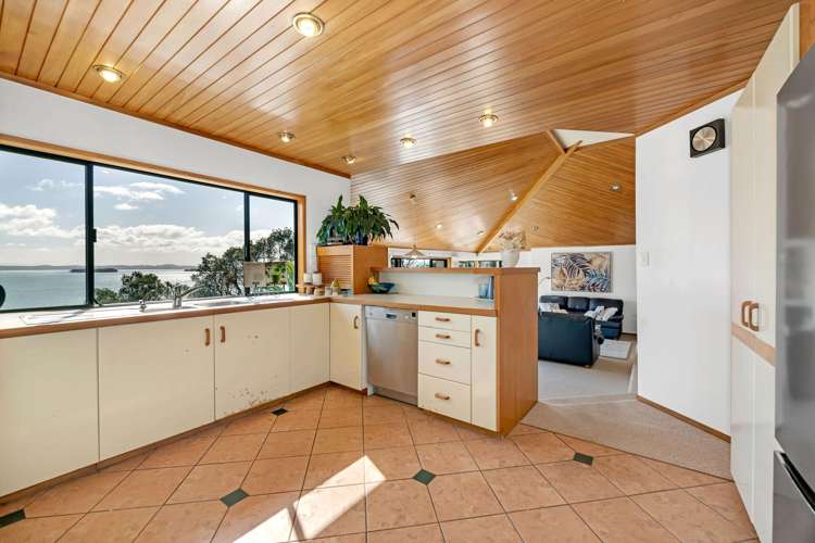 16 Tainui Road Cockle Bay_8