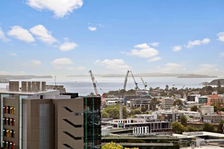 1209/37 Symonds Street City Centre_3