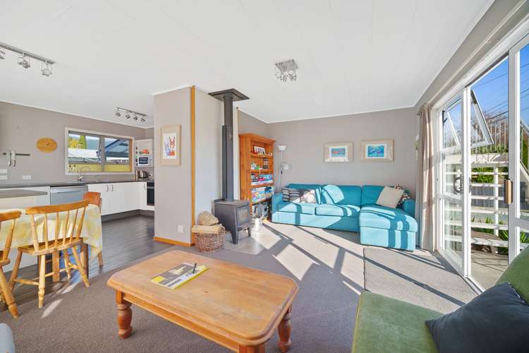 267 Seaview Road Stoke_9