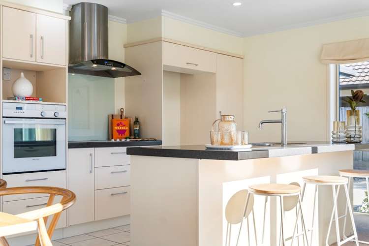 134 Twin Oak Avenue Papamoa_6