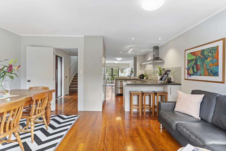 5 Bamfield Place Hillsborough_7