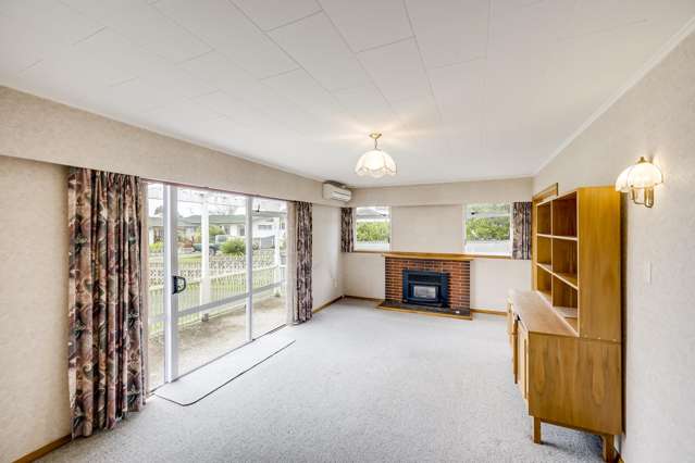 43 Holyrood Street Taradale_1