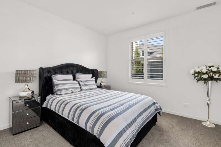 10 Miran Lane Red Beach_17