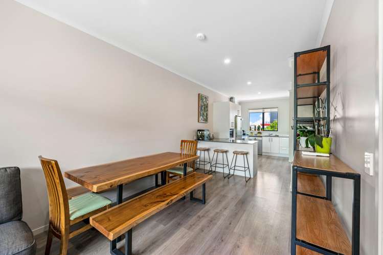 8/6 Onekiritea Road Hobsonville_11