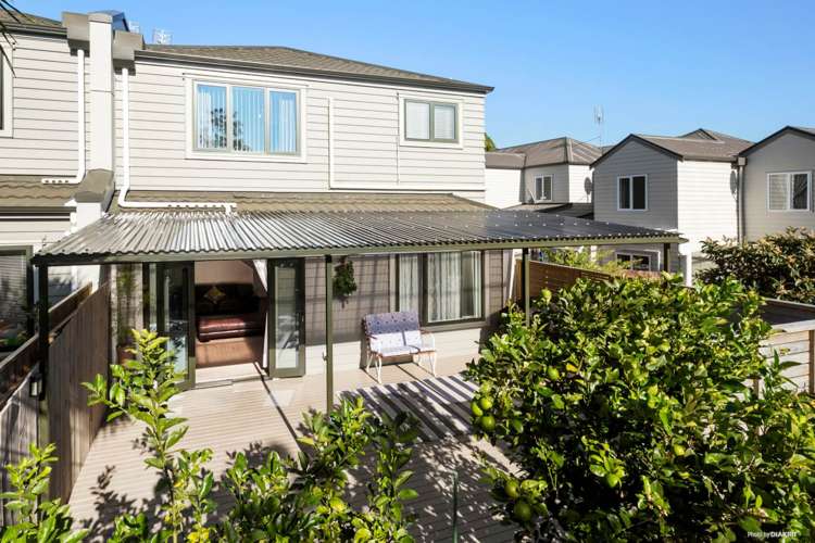 4/36 John Jennings Drive Oteha_22