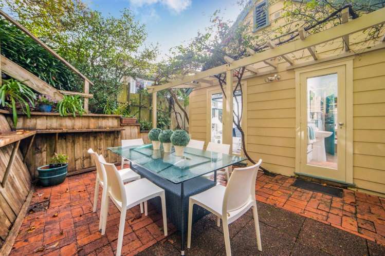 4/57a Church Street Devonport_5