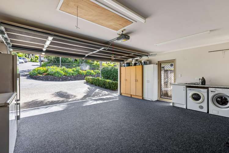 1/126 Whangaparaoa Road Red Beach_18