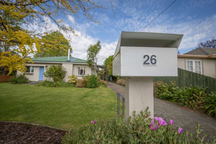 26 Sarsfield Street Southbridge_14