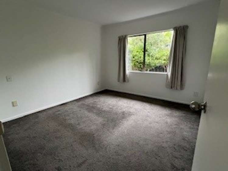 25 Loughanure Place Massey_6