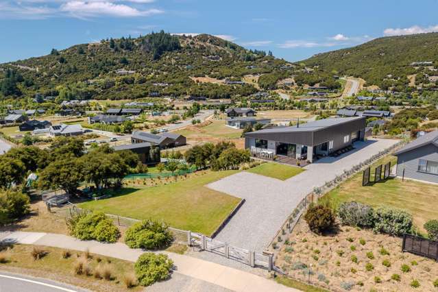6 Nokomai Street Wanaka_1