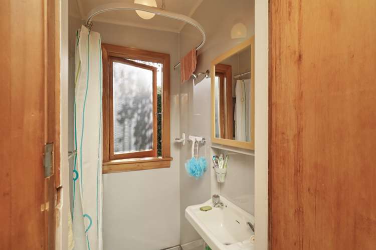 84 Pacific Drive Southbridge_10