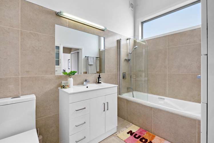 3b Shalimar Crescent Khandallah_10