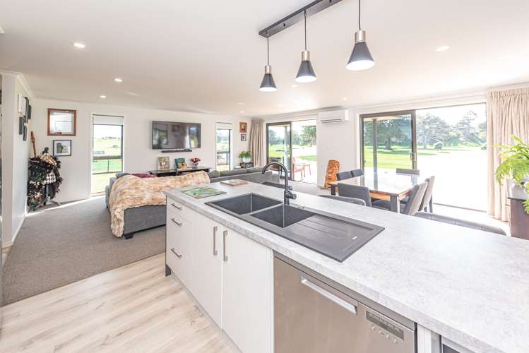 31 Golf Vue Place Castlecliff_5