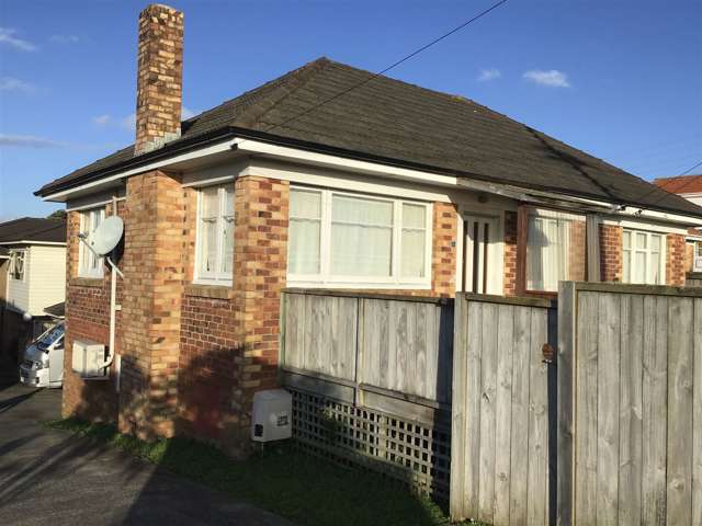 120 Oakdale Road Mount Roskill_1