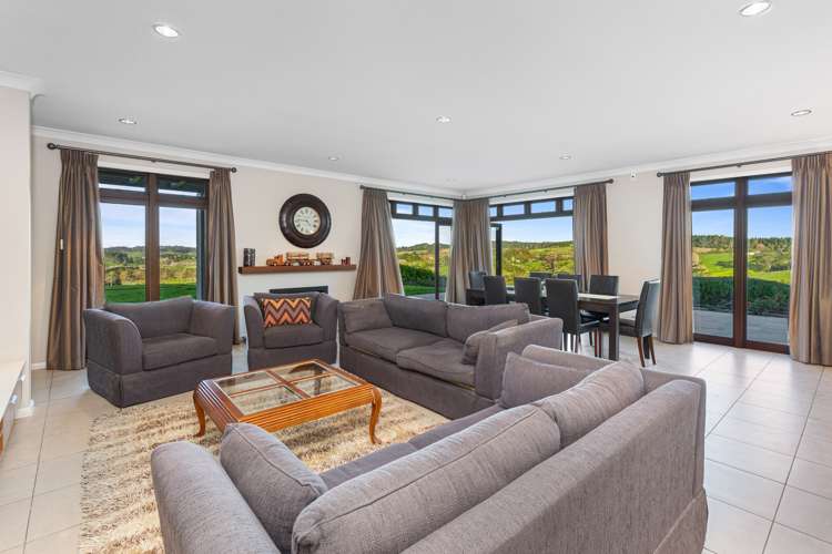 141 Valley Road Waitoki_8