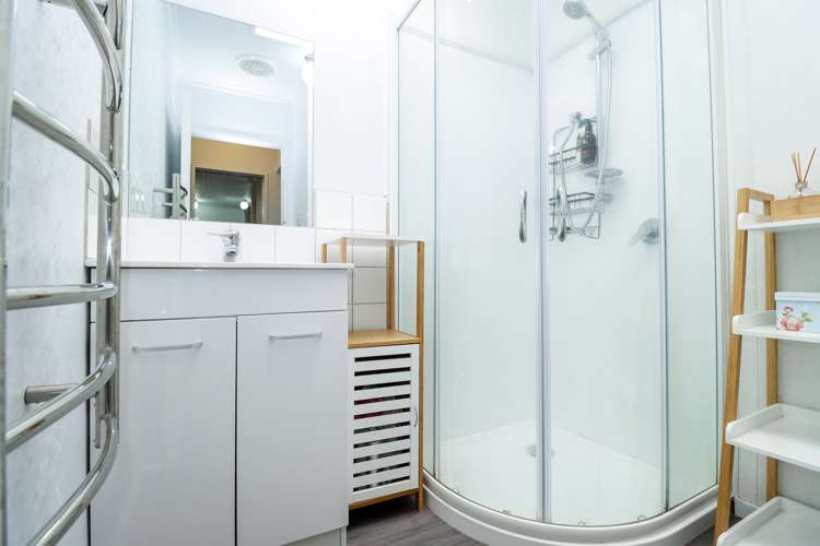 11 Slacks Road Awapuni_9