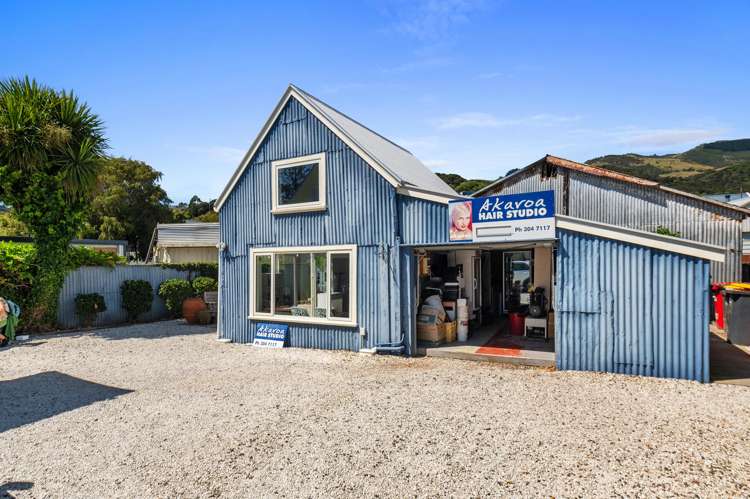 67 Beach Road Akaroa_32