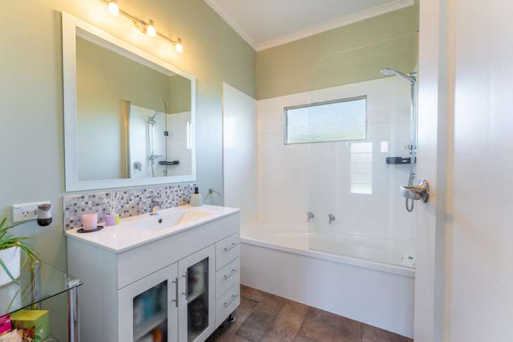 28 Andrew Street Marchwiel_18