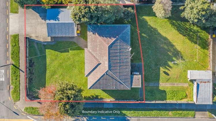 76 Parker Avenue Levin_14