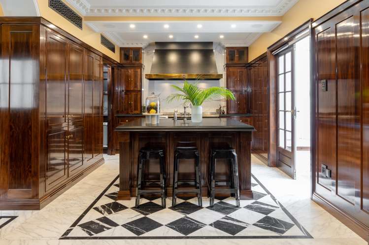 300 Oriental Parade Oriental Bay_14