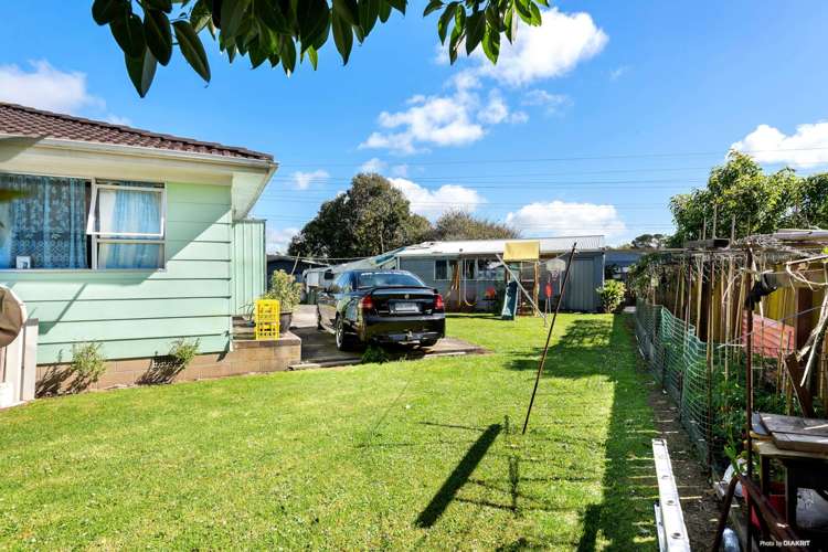 10 Blair Place Otara_12