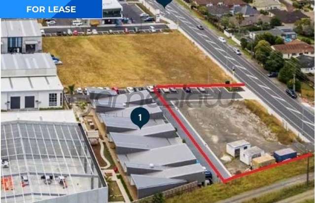 2,184m2 ROAD FRONT YARD SPACE FOR LEASE