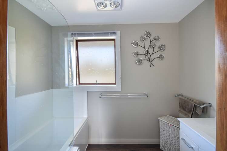 42 Howorth Road Fairfield_10