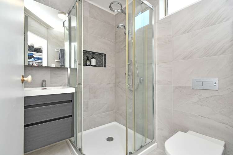 12 Ilex Place Totara Heights_11