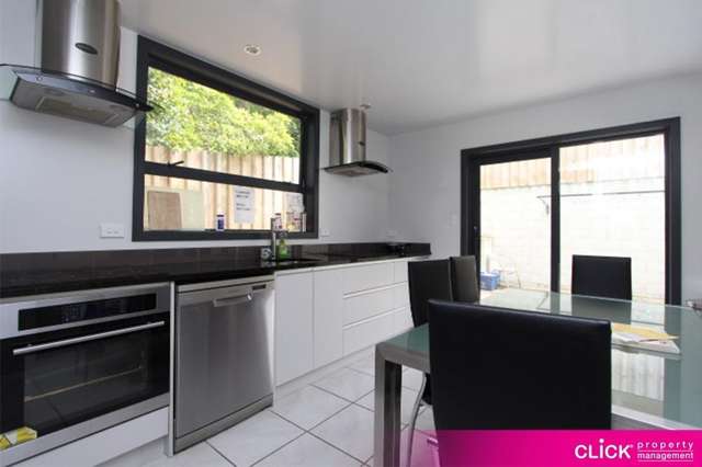 4/119A York Place 2202_1